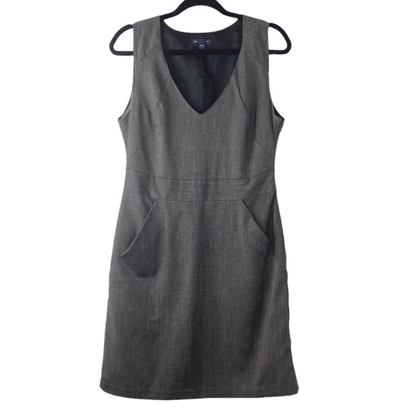 GAP Dresses & Skirts - GAP Dark Gray Sleeveless V-Neck Sheath Dress Fully Lined With Pockets EUC Size 8
